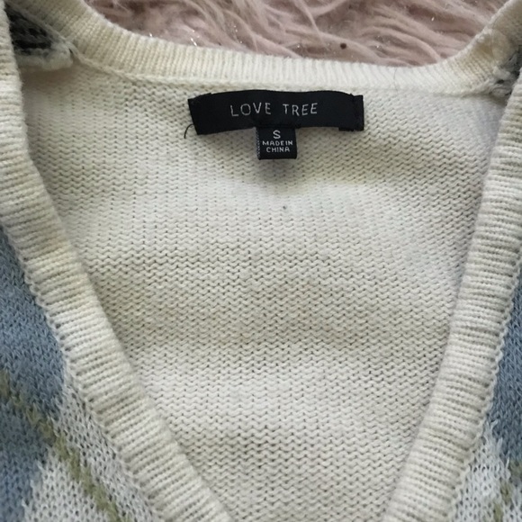 Cotton Argyle Sweater 💙🤍💚 - Picture 9 of 9